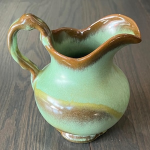 Frankoma Pottery Vintage Oklahoma Plainsman Series 16 oz Prairie Green Pitcher - 30A, Clay, Discontinued