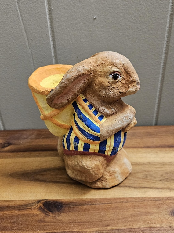 Vintage Primitive Whimsical Hand Painted Chalkware Plaster Bunny