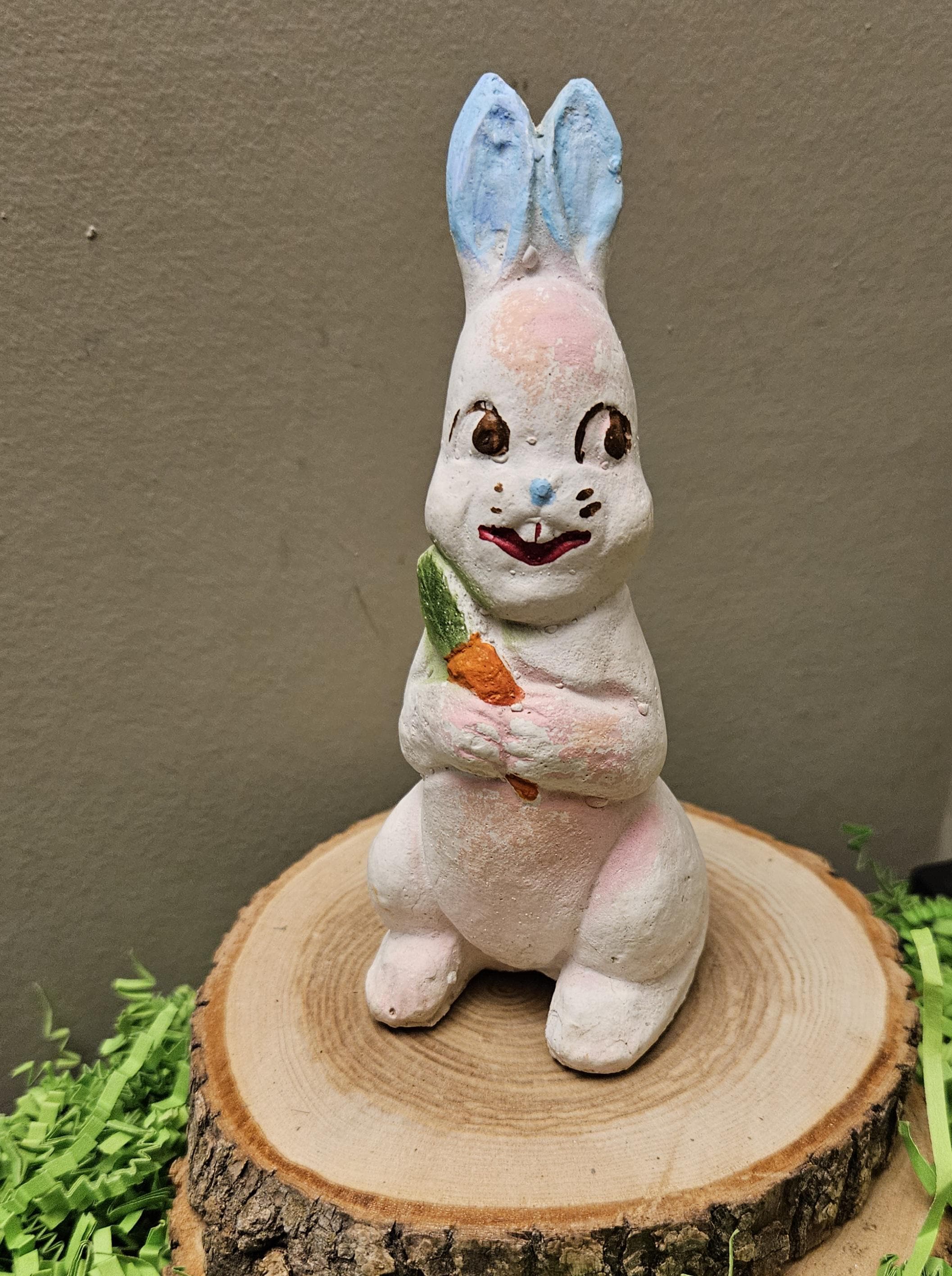 German Chalkware Easter Bunny 1940's Rabbit Holding Carrot