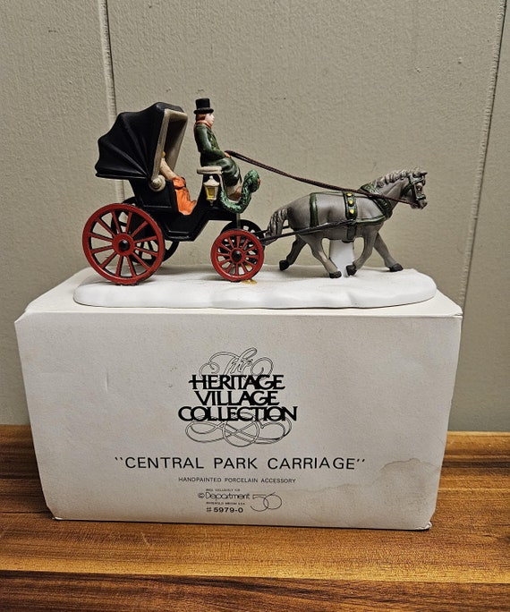 DEPARTMENT56｜HERTAGE VILLAGE COLLECTION DEPT 56 Heritage Village - Central Park Carriage- Original Box