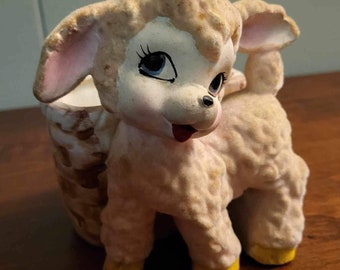 Maceta vintage adorable de cordero pequeño de cerámica y terciopelo de Napco