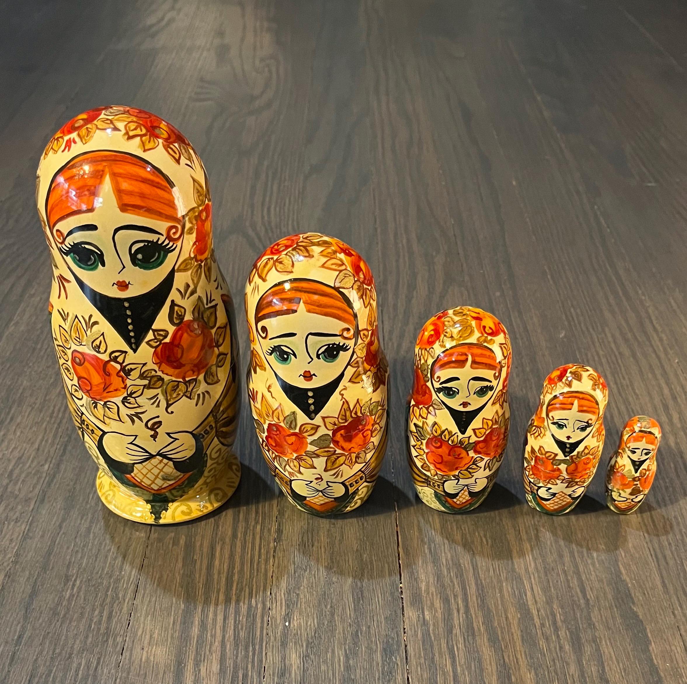 Matryoshka Vintage Hand Painted Wood Russian Nesting Dolls (5 Piece Set)