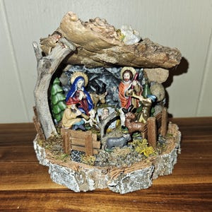 Natural Wood Holy Family Nativity Set with Grotto Creche - (Mary, Joseph, Jesus in Manger, Sheep, Shepards) - German Christkindl Market