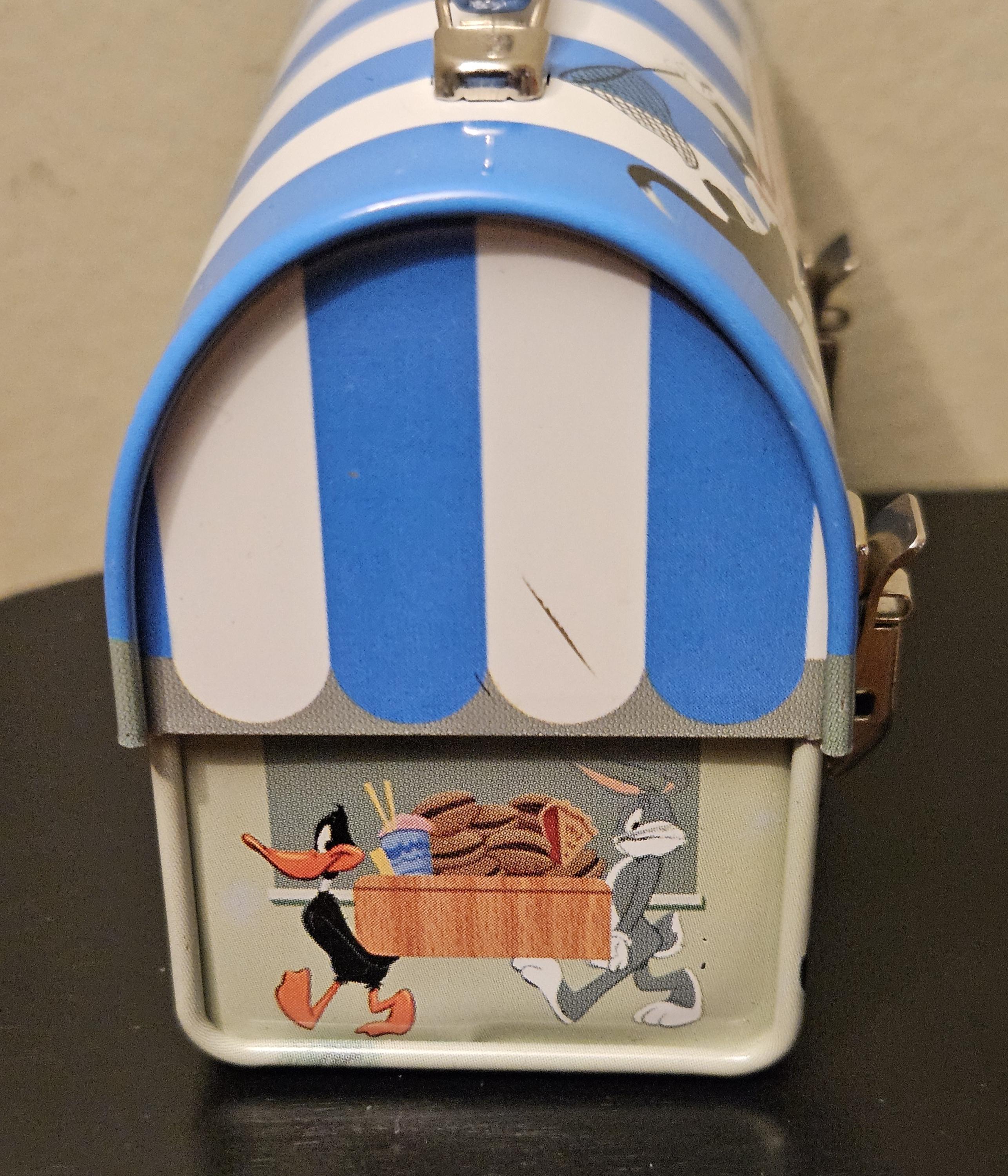 Vintage 2004 Hallmark Looney Toons Porky's Lunch Wagon Domed