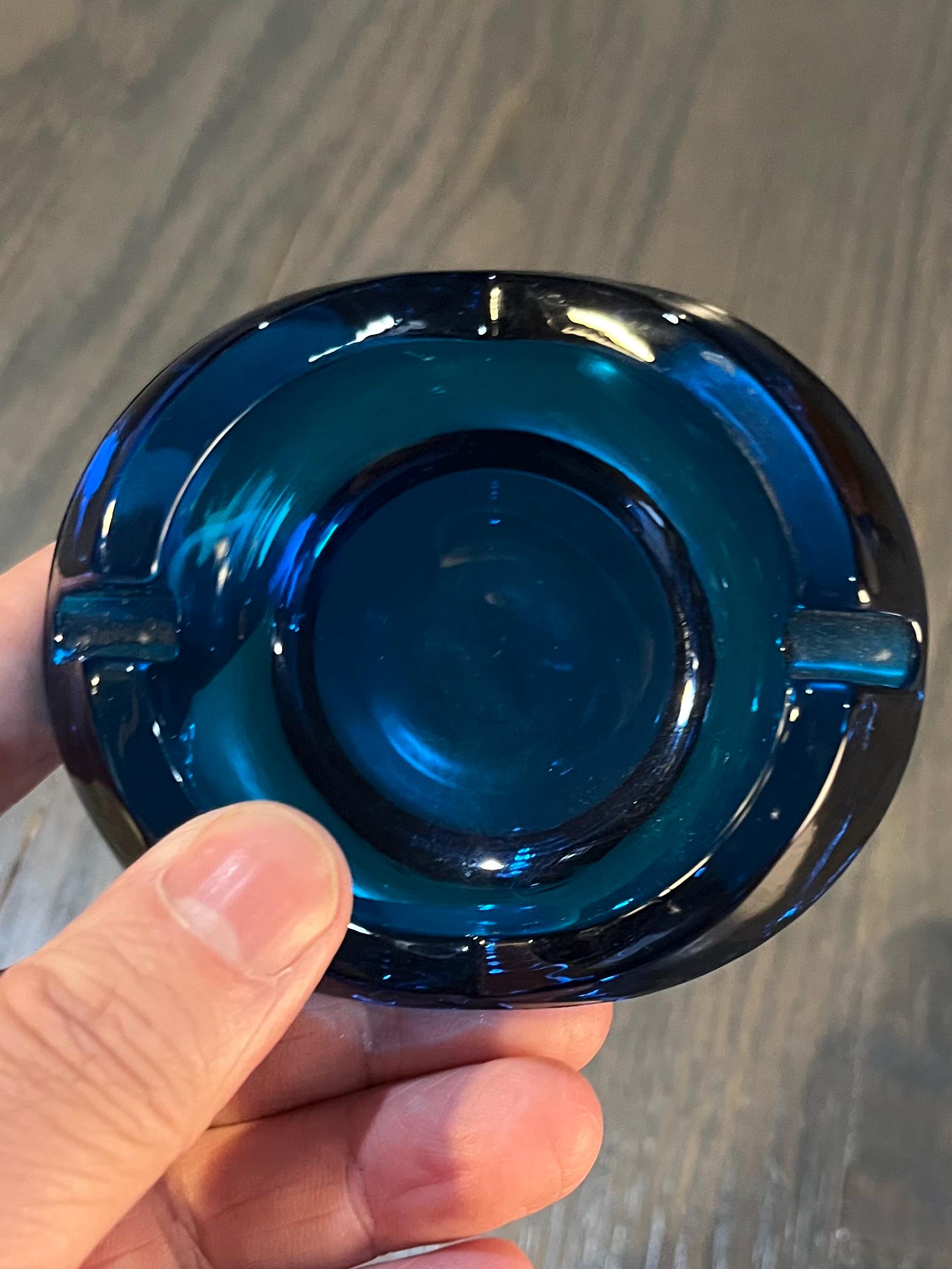 Viking Art Glass Rare Vintage Blue Tulip Ashtray 1960's - Etsy
