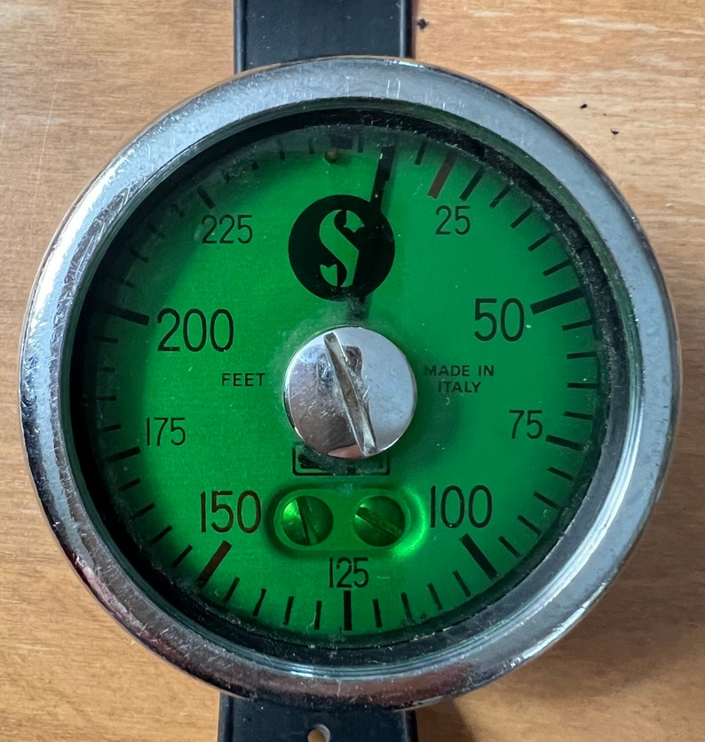 Vintage Dive Watch Depth Finder Italy Etsy