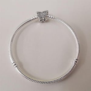 pandora 925 butterfly clasp snake chain bracelet