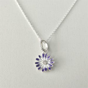 pandora   purple daisy charm