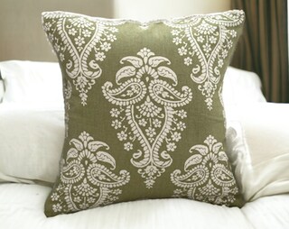 DK Homewares Fodera Per Cuscino Cilindrico Elefante Verde E Oro - 76x38 Cm, Tessuto Jacquard E Broccato, Set Di 2