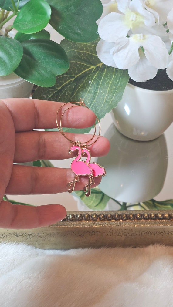 Flamingo  Earrings, Earrings, Gifts for Her, Gifts for Mom, Gifts for Wife, Gifts for daughter, Gifts for Friend