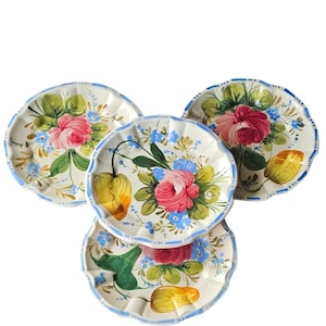 Vintage Italian Renaissance Revival Faïence Nove Rose Handpainted Floral Scalloped Dessert & Bread  Plates, Set Of 4 1930s. Italy