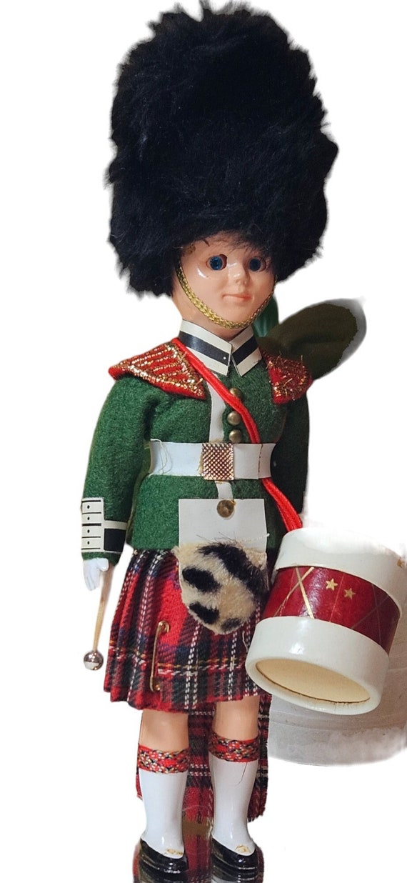 Vintage Doll, Collectable  Doll in Scottish Costume Soldier Drummer 1970s, Gifts For Her,Housewarming Gifts, Gifts For Him, Birthday Gifts,