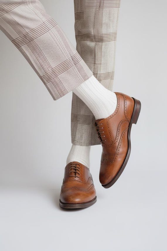 Cole Haan Men display picture 3