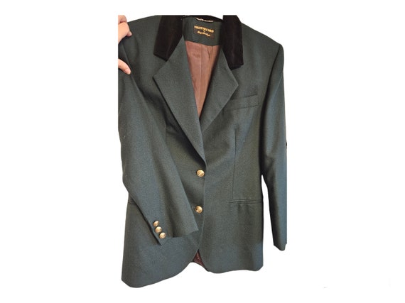 Vintage Woman Blazer Collectable Gold Woman Blazer By Giorgio Sant Angelo 100% Pure Wool.