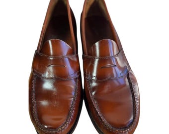 Vintage G.H. Bass Black Leather Loafers, Tassel Dress Shoes  display picture 1