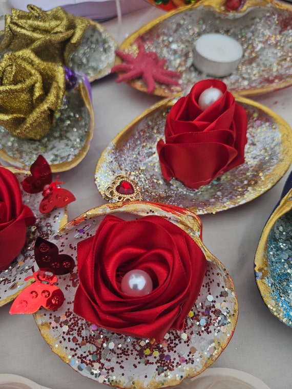 Ornaments, Handcrafted Seashell, Wedding Favors, Bridal Favors, Anniversary Decor,  Birthday Decor,  Dating Decor,  Gifts