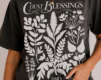 Count Blessings Daily Shirt, Black Botanical Wildflowers Faith Tee, Boho Christian Thanksgiving Gift Idea For Her Today