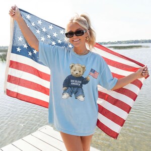 God Bless America Shirt, Patriotic Teddy Bear Tee, 4th of July Faith Shirt, American Flag Tee, July 4th Gift Her bild 2