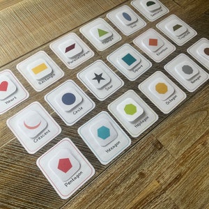 Formes Cartes éclair Formes assorties Formes d'activité Cartes-éclair Montessori Imprimable Activité Enseigner les formes Jouet Activités de voyage pour enfants Cadeau pour enfants