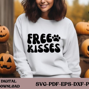 Gratis Kisses Svg, Trendy T-shirt ontwerpen, T-shirt ontwerpen PNG, hond moeder, kat moeder, huisdier moeder, huisdier vader Svg, snijden bestand
