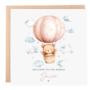Carte personnalisée pour nouveau-né garçon/fille - Carte de bienvenue dans le monde - Cadeau baby shower 6 x 6 - Carte adorable ours en peluche - Carte de nom de bébé pour nouveau-né