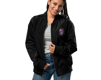 Chaqueta bomber reciclada premium con bordado floral