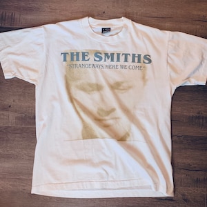 Vintage 90s The Smiths shirt, Size L, Excellent condition. Not a modern reprint! Very Rare