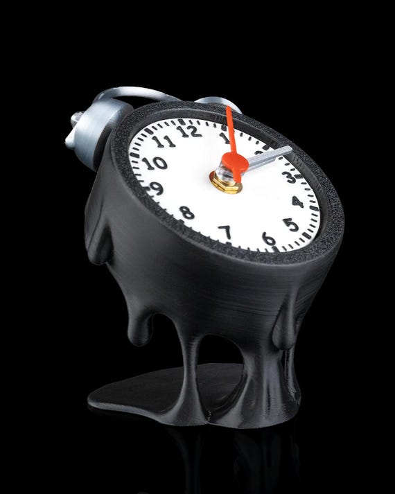 Surreal Drippy Clock: 3D Printed Melting Timepiece