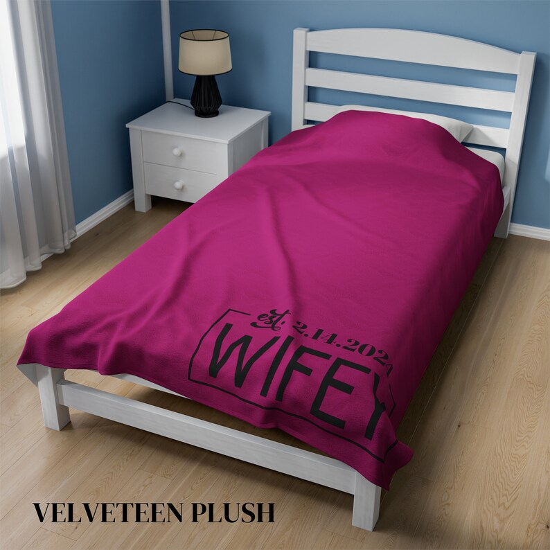 Blanket for Couples, Anniversary Gift, Hubby & Wifey Blanket