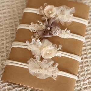 Nyfödd fotoprops pannband set, pastellblommig knytband