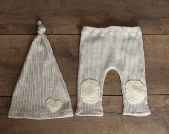 Newborn Boy Photo Prop Set: Gray Pants & Hat