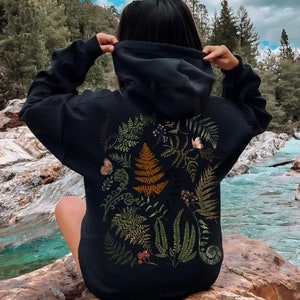 Fern Hoodie Wildflower Sweatshirt Outdoor Unisex Hoodie Nature Lover Gift Camping Sweatshirt Men’s Hoodie Botanical Hoodie