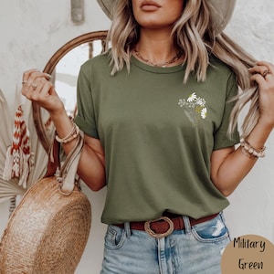 Embroidered Eco-friendly T-shirt Minimal Embroidery Wildflower Shirt Daisy Flower T shirt Botanical Tee Cottagecore Military Green