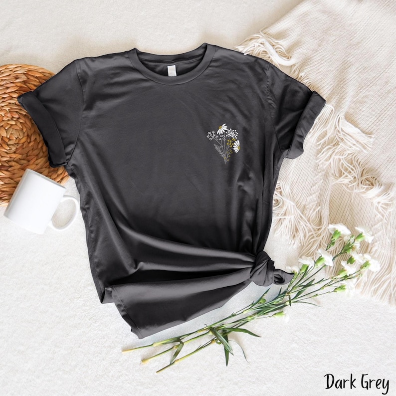 Embroidered Eco-friendly T-shirt Minimal Embroidery Wildflower Shirt Daisy Flower T shirt Botanical Tee Cottagecore Dark Grey