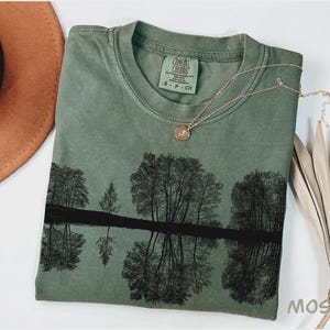 Unisex Linocut T-shirt Tree Forestcore Men T Shirt Nature T Shirt Comfort Colors Nature Lover Gift Outdoor Tshirt, T-shirt Camping