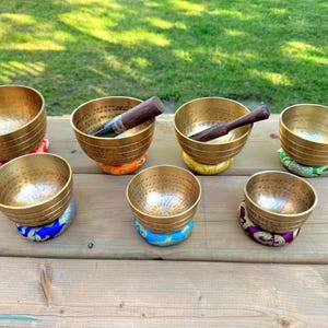 Hand Beaten Chakra Singing Bowl Set: Meditation & Sound Therapy