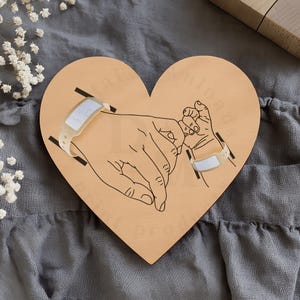 Pulseira de nascimento para recém-nascido em formato de coração • Pulseira de hospital • Presente personalizado cortado a laser para mãe ou lembrança de maternidade