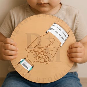 Gezinsarmbandhouder, lasergesneden babyaandenken, moeder vader baby geboortegeheugendisplay, gepersonaliseerd bord pasgeboren baby, polsbandje babyziekenhuis
