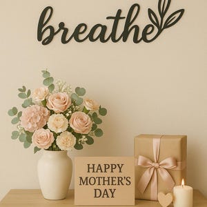 Arte de pared de metal Breathe Now, decoración de pared con meditación inspiradora, letrero con la palabra Breathe, decoración de pared con letras, decoración de oficina, escultura de pared moderna
