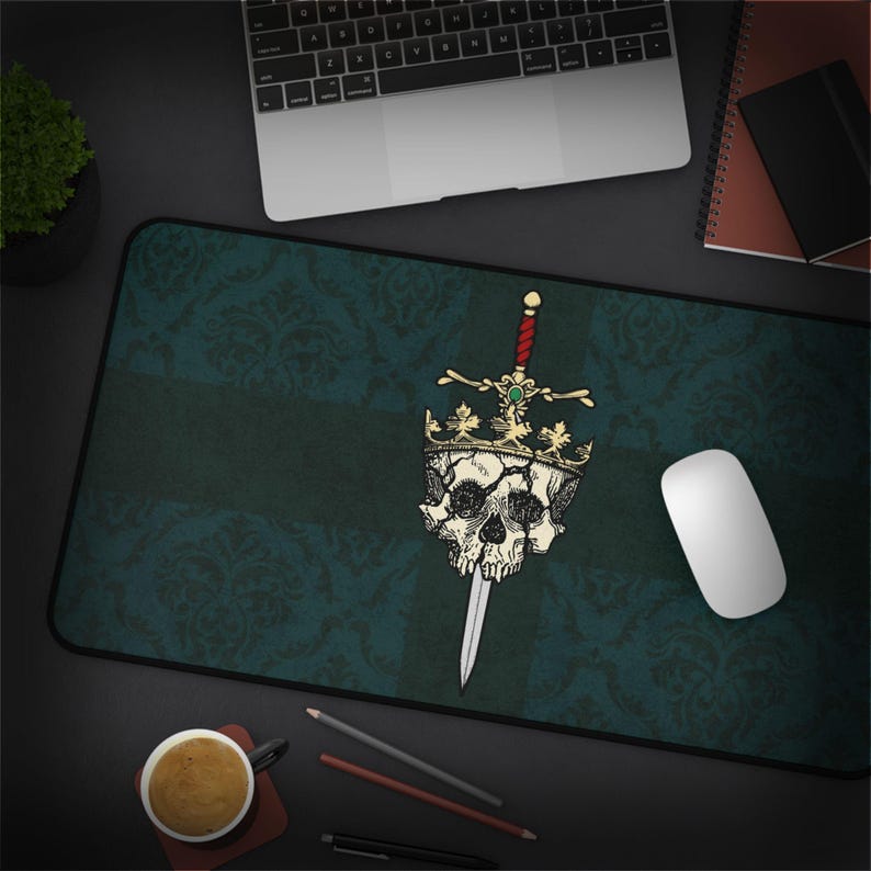 Alfombrillas de escritorio de fantasía oscura - Colección de alfombrillas de juego góticas, alfombrillas de ratón vintage de damasco para juegos de rol de mesa, decoración de oficina de estilo academia oscura, configuración de PC de estilo gótico. imagen 4