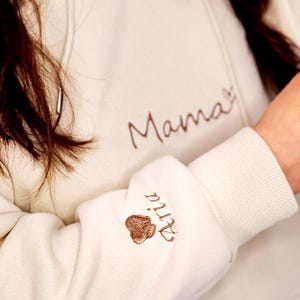 Personalized Mama Hoodie, Custom Mom Sweatshirt, Mothers Day Gift, Mum Christmas Gift, Embroidered Mummy Sweater