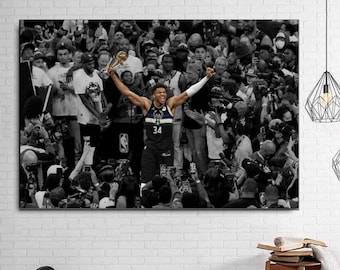 Giannis Print, hampion Ducks Poster, 2021 Finals MVP,  Giannis Antetokounmpo Canvas Wall Art, Milwaukee Bucks Canvas, Room Wall Decoration