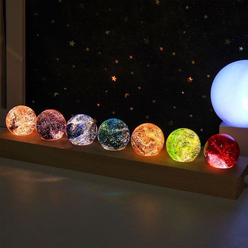 Aesthetic 3D Galaxy Crystal Ball Night Light, Artistic Led Space Planet Lamp, Star Night Light, Milky Way Lamp, Crystal Ball Sky Night Lamp image 3