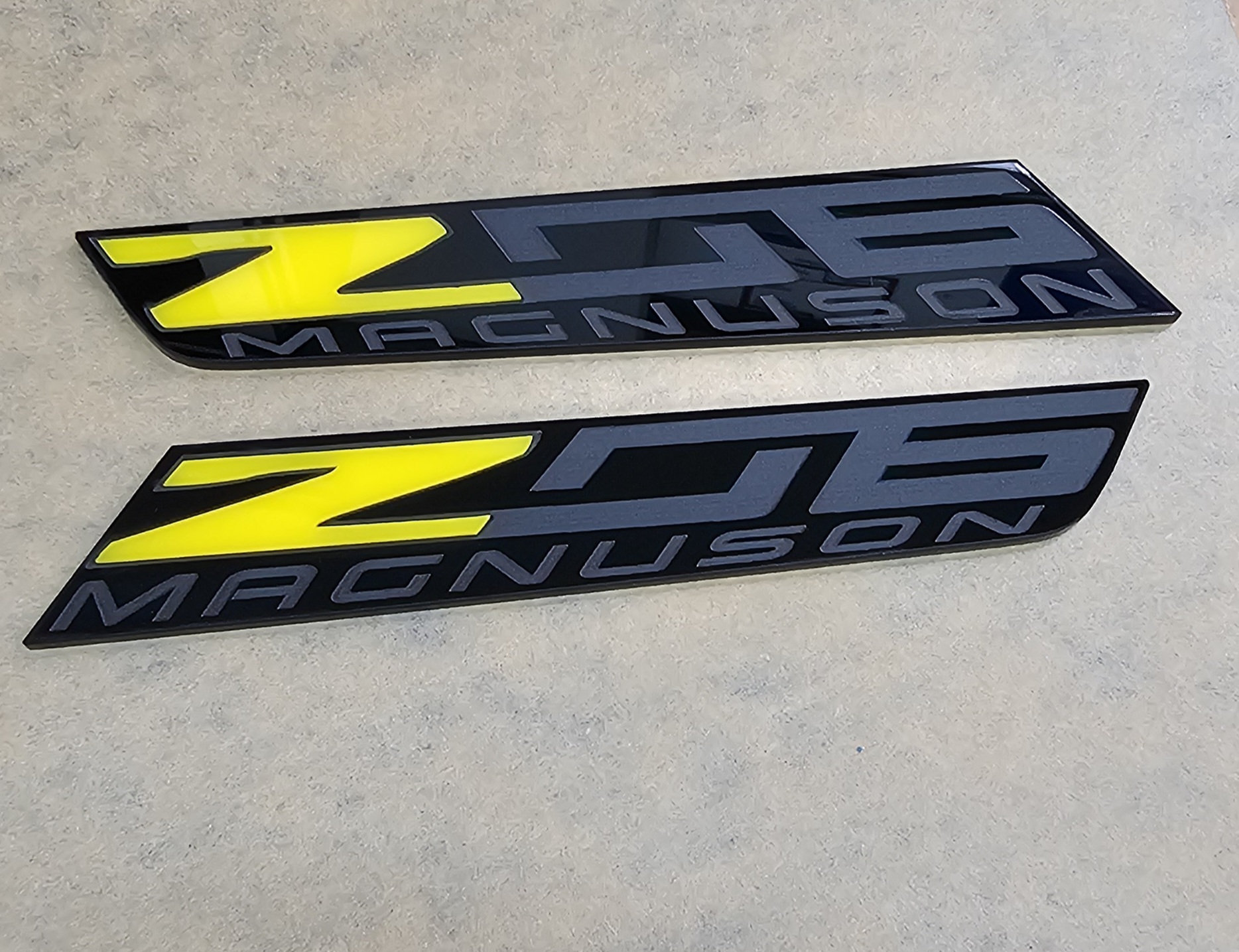 thumbnail image 2 of 2Pcs Z06 505 HP Fender Emblems For Corvette C6 C7 (2006-2013) - Black/Red, Adhesive Backing 2 of 5