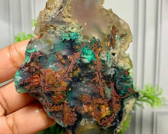 カルセドニー上の天然銅クリソコラ原石 | 地球上で限定 - Etsy 日本