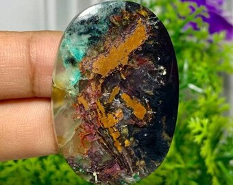 Chrysocolla copper on Chalcedony ll pendant gemstone Jewellery size(39,7x27,4x6,7mm)