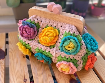Colorful Crochet Wooden Kiss Lock Pink Clutch, Granny Square Bag Lined With Adjustable Strap, Handmade Vintage Style Clasp Pouch