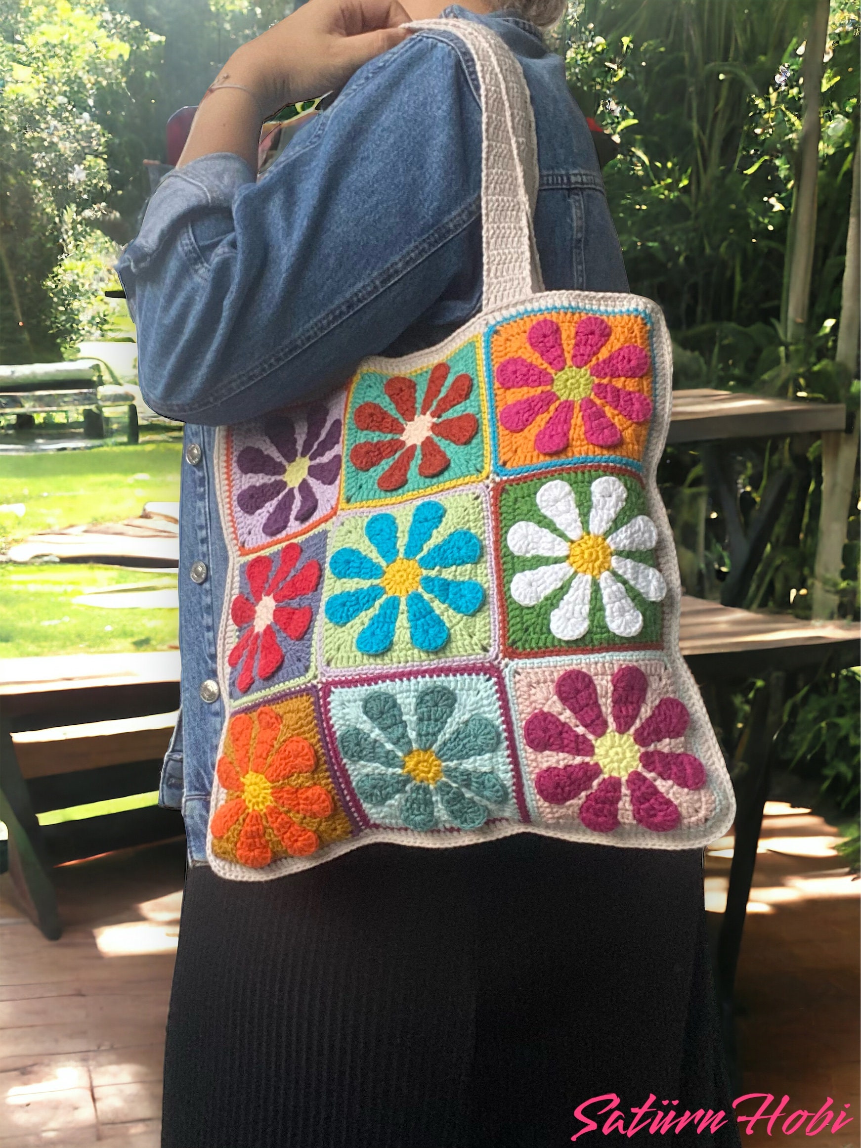 BOHO BLOOM BLACK FLORAL PATCH BRAIDED STRAW TOTE BAG