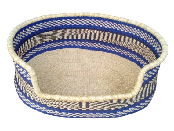 Large Dog Bed basket for Dog rattan Dog Bed With Pad African Pet Bed bolga Puppy Bed Handmade Dog Bed ghana Straw Basket bolga Basket Bed Etsy