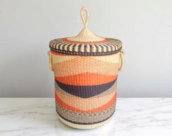 Woven Laundry Basket for Clothes, Handmade Hamper for Towels, Sheets,Blankets,Storage Basket with Lid,Rattan Hamper Basket,African Basket